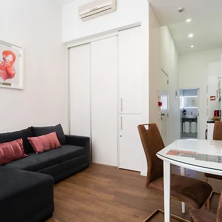 3br Family Friends Centre Metro Villa *